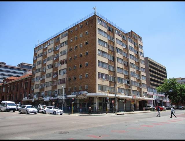 1 BEDROOM APARTMENT FOR SALE IN PRETORIA CBD